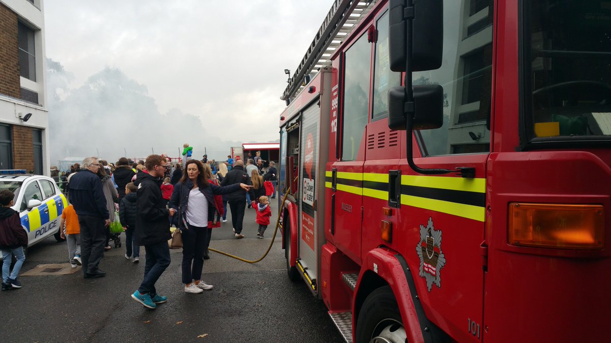 BillesleyWMP's tweet image. A wonderful event @BillesleyFire . It was great to see so many attend, #WMNow, #ActiveCitizens. #PDDelph woke up after the end of the day - remember we start our #CommunityWardCafe on Monday at 11.00 #WarstockCommunityCentre. @InspMurrinWMP @martin_cadd