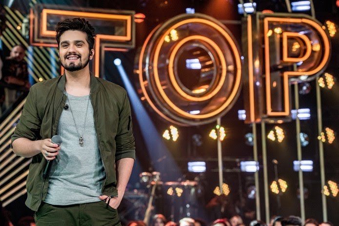 luansantana's tweet photo. Hoje o #SoTocaTop está imperdível! Uma galera da pesada, que sou grande fã! Tem até um gostinho do #LiveMovel com a minha música em parceria com @mckekel_ ! Vale a pena conferir em primeira mão! Perde não galeraaa! 🚧🔝 A partir das 15h, na @redeglobo @gshow https://t.co/RtgkGGYtbL