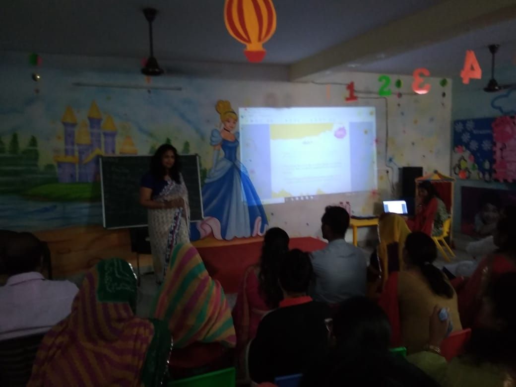 canvaspreschool's tweet photo. An informative workshop under the Parent Partnership Programme was held today at the Shivnagar branch of Canvas International School. The topic for the same was "Get to know CANVAS".
#CanvasInternationalSchool #Preschool #parentsprogramme #Teachers #parents #ECA #Schoolphilosophy https://t.co/OoG075AyaY