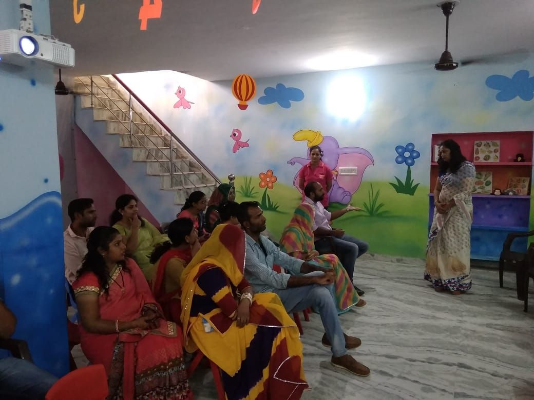 canvaspreschool's tweet photo. An informative workshop under the Parent Partnership Programme was held today at the Shivnagar branch of Canvas International School. The topic for the same was "Get to know CANVAS".
#CanvasInternationalSchool #Preschool #parentsprogramme #Teachers #parents #ECA #Schoolphilosophy https://t.co/OoG075AyaY