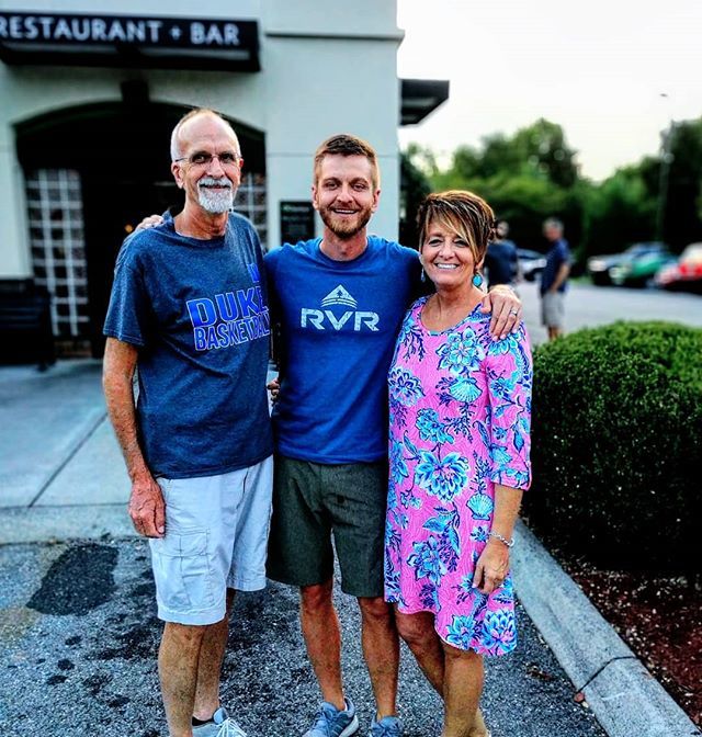 Jeremyminor's tweet photo. Having parents with the same birthday is neat but getting to celebrate with them is even better. Happy Birthday @squeaky12 and @timminor https://t.co/qXNHlP2o2A https://t.co/r4pbeCWEgh