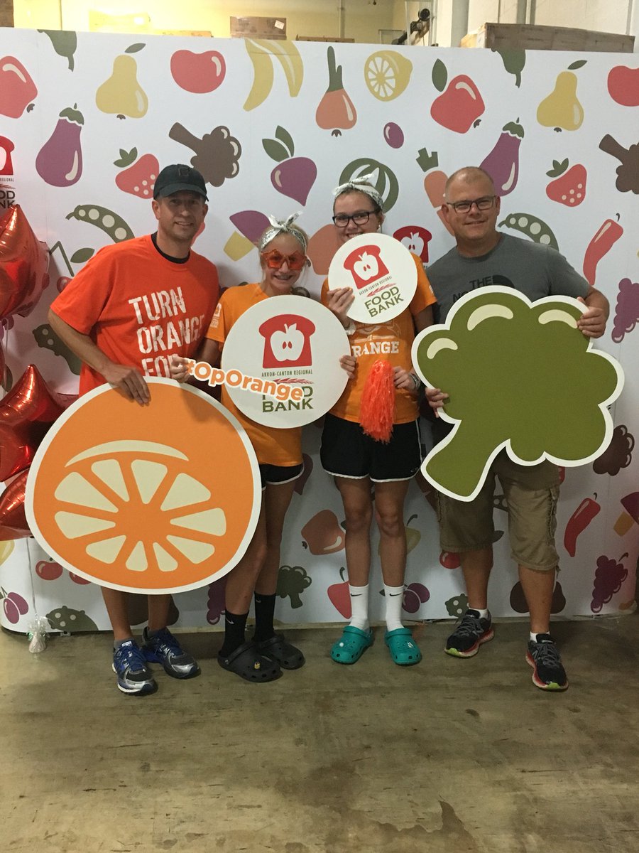 MrMalPE's tweet photo. Another great time at #oporange. Double shift was tough, but worth it. https://t.co/X53kwhPcdG