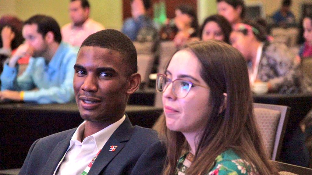 maxquintana's tweet photo. Mexican Youth Institute @ImjuveMX organized a 3-day meeting in #Acapulco with ca. 350 participants from almost 30 countries of Latin America, Europe, Africa and Asia, in order to exchange good experiences and best practices on how to implement the #2030Agenda and #SDGs! https://t.co/dNlCglQiMQ