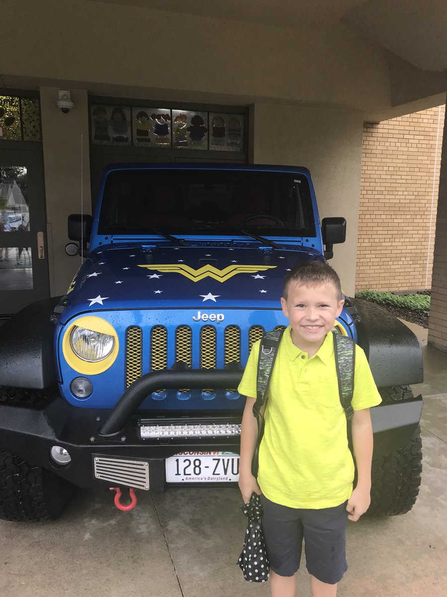 AndrewRBake's tweet image. It was a GREAT first week of school at Valley View!  We loved seeing all of the smiling faces and all of the fun and learning that is taking place already.  We can’t wait to see everyone back on Monday morning at 8:15.  #WeAreASD