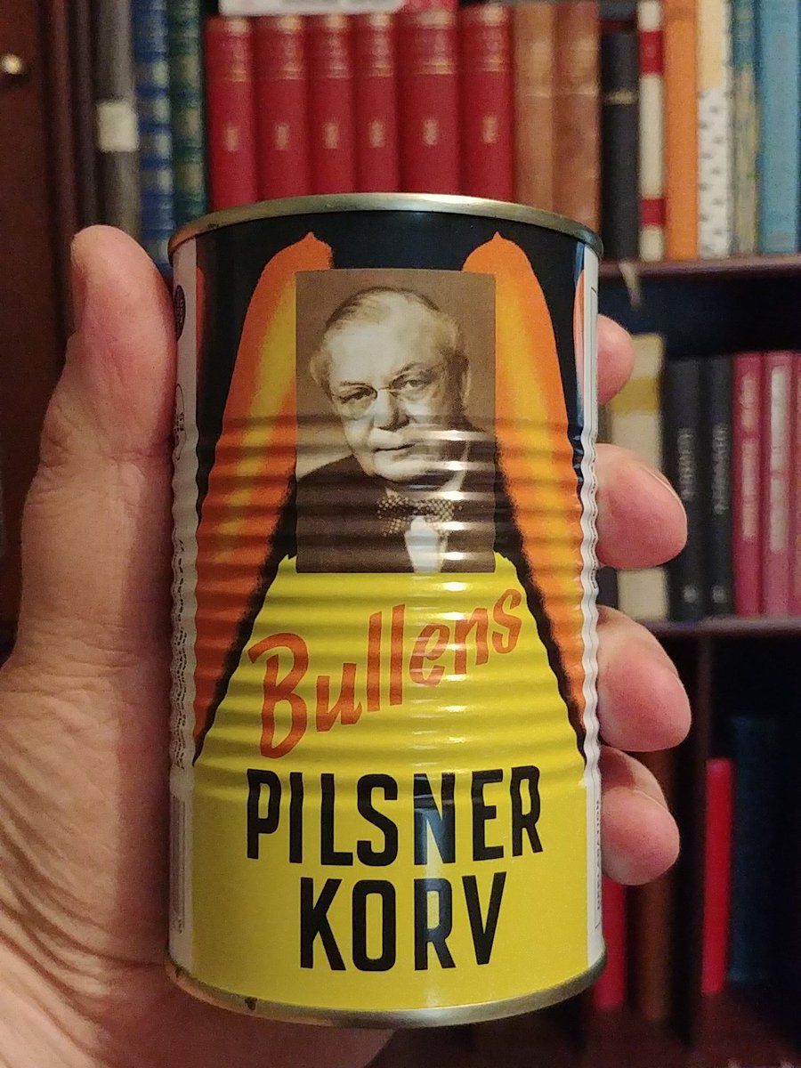 svenskprepper's tweet photo. Bilden ni aldrig trodde ni skulle få se. Den här sen länge utgångna burken med vider ska bli hönsmat hemma hos @AsaJonsen. Bästa sortens konservrotering. #prepperSE #bullensgate https://t.co/Nh6YCk1IRO