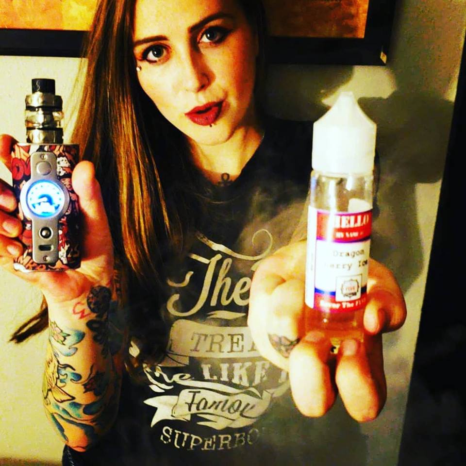 RollinVapor's tweet photo. Dragonberry Ice and the rest of the fiyah 🔥 🔥 🔥 from FLVR at https://t.co/nRnQp88nbn

#model
@lipslikemorphine888 
#ejuice #quitsmoking #vaporlove #vapelifestyle #vapenation #vapebeauty #vapecommunity #vapeclouds #vapermodel #vapefam #vapinggirls #vaperrazzi #vapeporn https://t.co/R0zzh15pyd