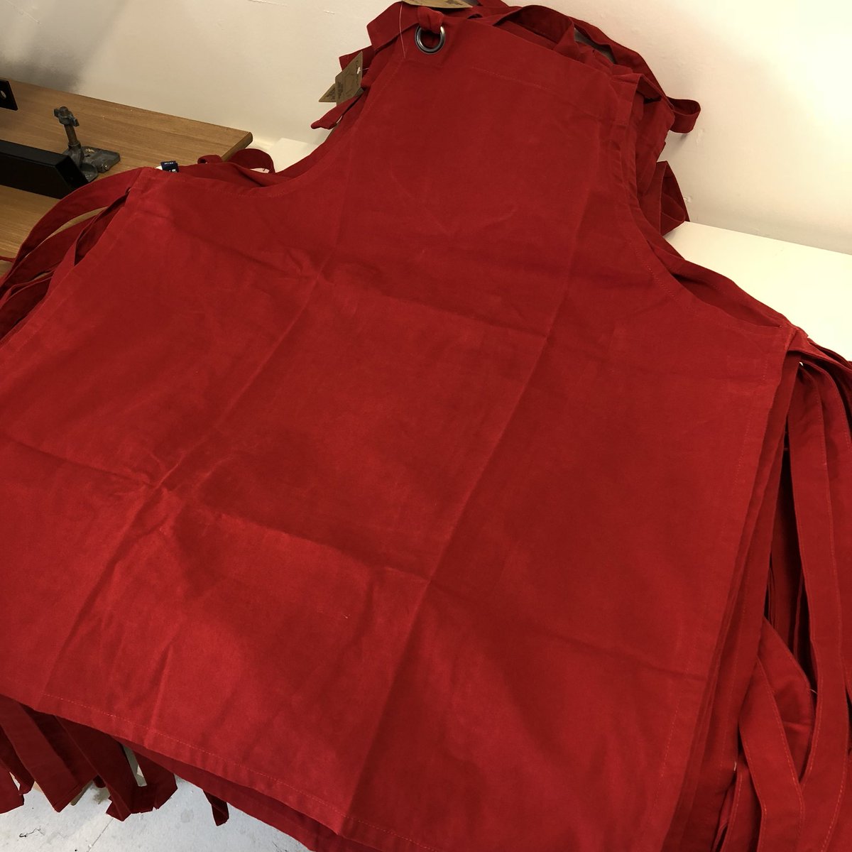 PrintRoomTruro's tweet photo. Printing aprons for The Breeze Art and Makers Fair next weekend here in Cornwall. #printedapparel #printedapron #artfair #art #cornwall #smallbusiness #logodesign #screenprint #printmaking https://t.co/cMY2fhwyB2