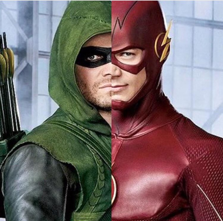 ComicBookRumors's tweet photo. RT Arrow
LIKE Flash https://t.co/q0exHqQTGD