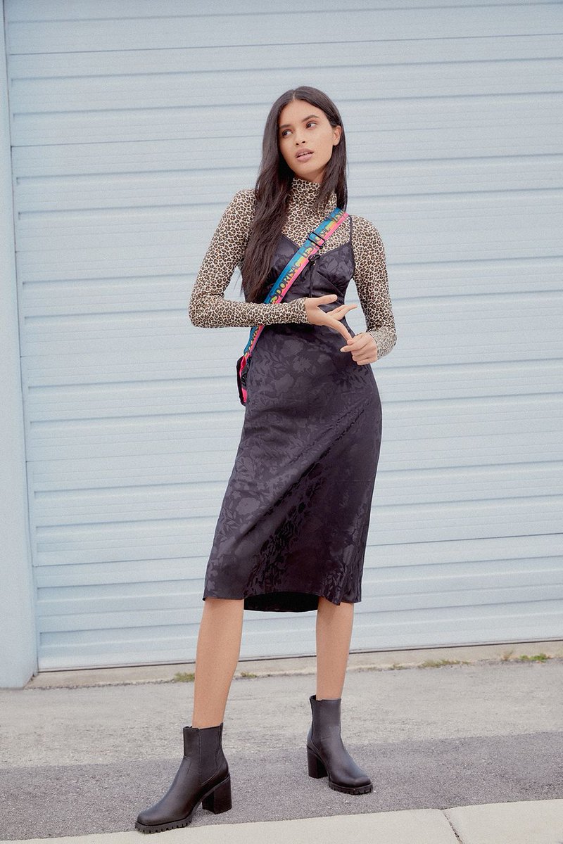 Urban Outfitters All About This Layered Look T Co Pmqy0ey3gx