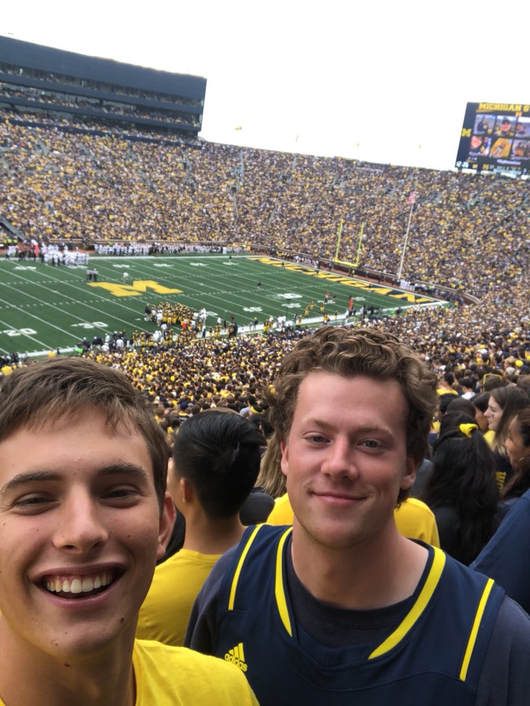 At Michigan stadium! #bighouselive