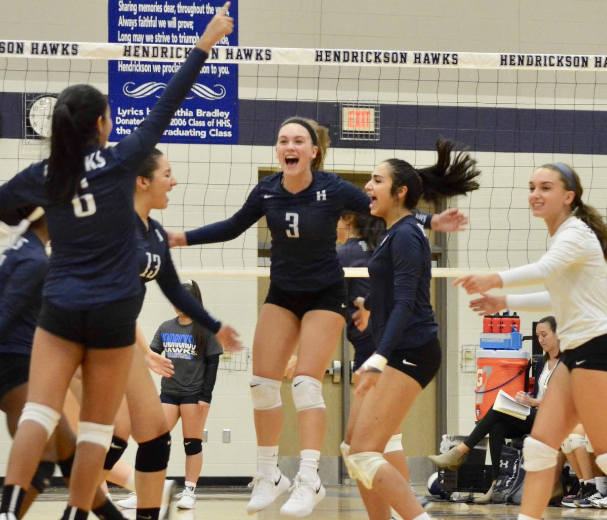 KMACandHeating's tweet image. Hendrickson Hawks vs. McNeil Jr. Varsity Volleyball #MoodyGirls
@HHSHawkVball @HHS_hawknation 
@PfISDAthletics 
#HawkYeah 
@kmacsports 
@HHSCO2021 
@varsity_news 
@CarrieSulak1 
@jensennmoody 
@Moody_1235 
@jazmine_mason04
@HHS_HypeCrew