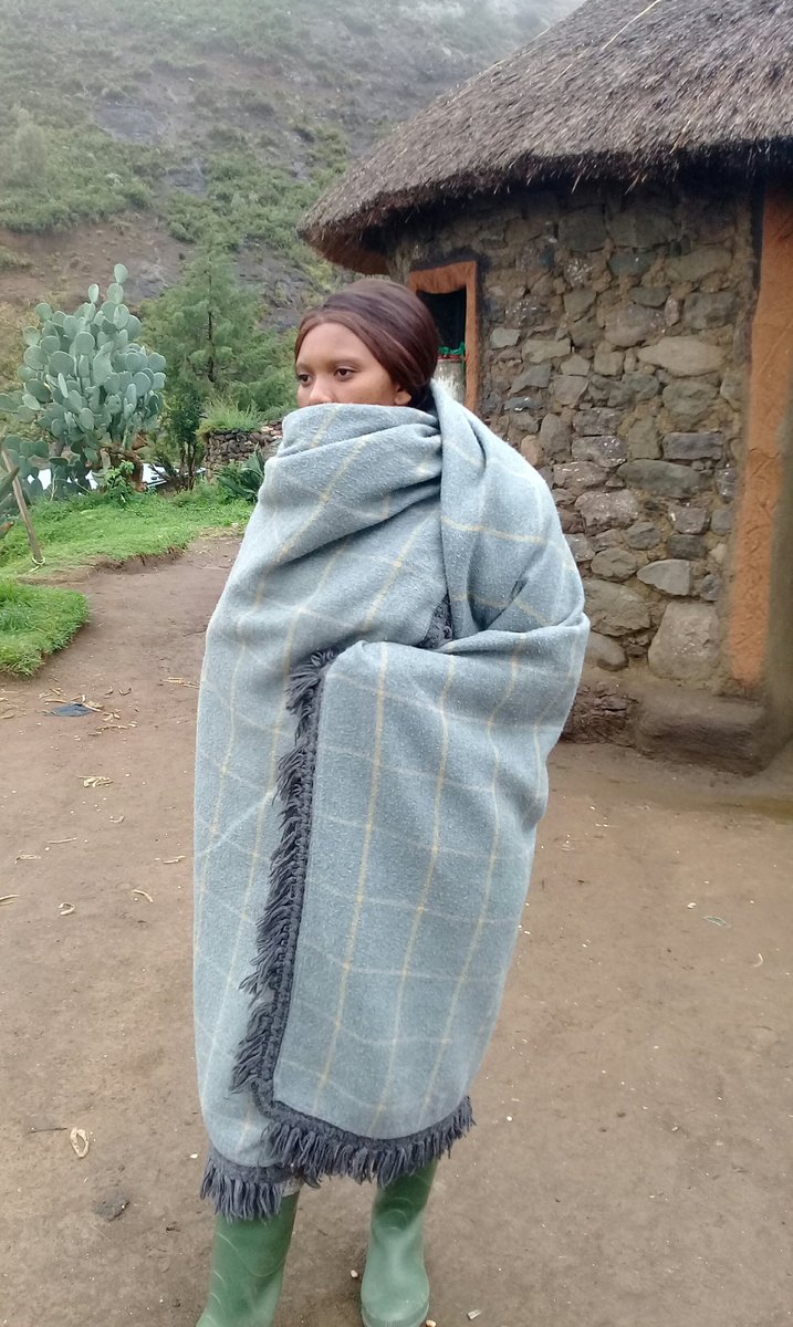 MoasDef's tweet photo. #thankstospring it's now winter "part 2" in Bloemfontein https://t.co/xc2i6sEzIu