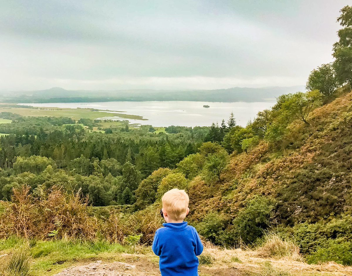 _LouHunter's tweet photo. This wee guy made it most of the way up Conic Hill today #miniadventurer @lomondtrossachs #LochLomond https://t.co/mIF3w49uFE