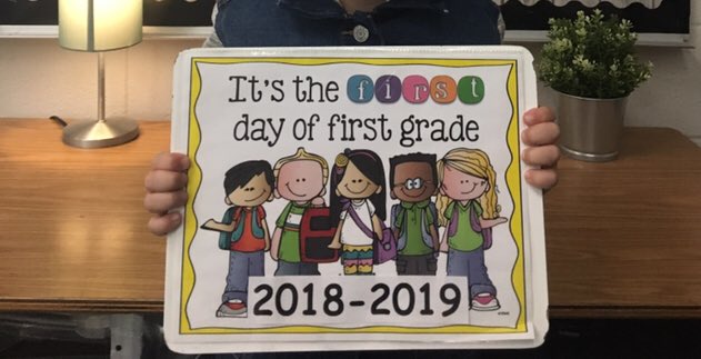 FabNFunINgr1's tweet photo. Wonderful end to the 1st week of grade 1! Making new friends, getting to know our new school &amp; lots of great learning &amp; conversations about how we can grow our 🧠 to achieve anything. Looking forward to a fabulous year! #thepowerofyet #buildingcommunity @EICSTalks @OLAFortSask https://t.co/s5TMWWTA5e