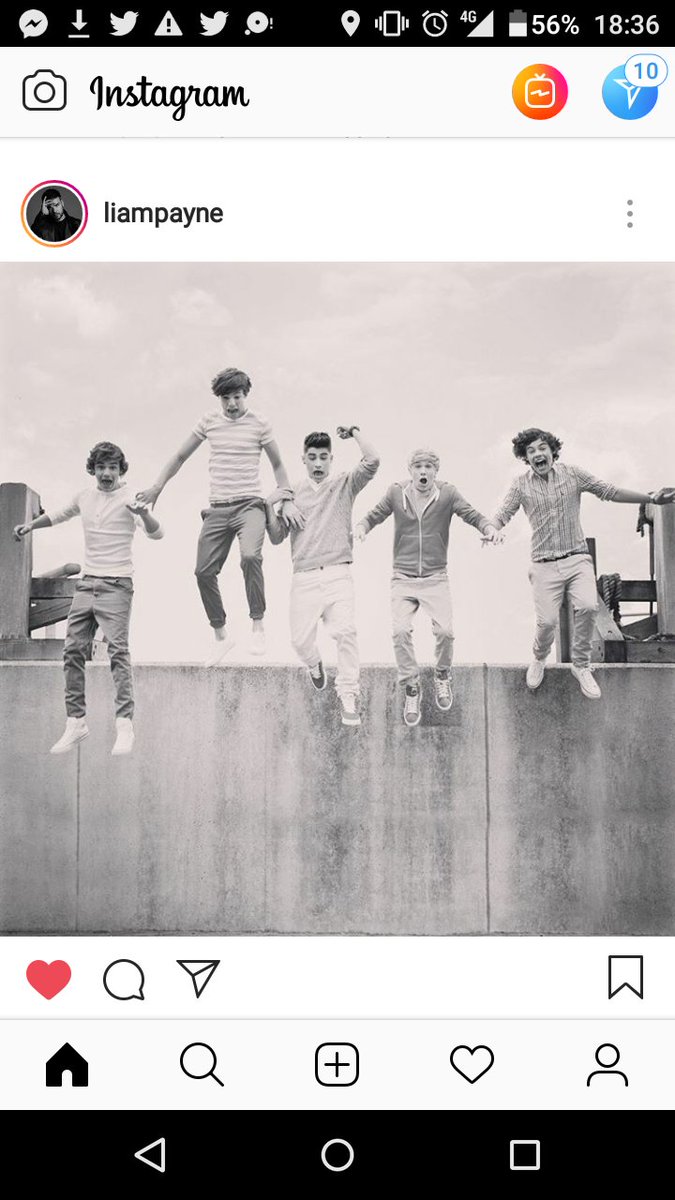 RazAntsa's tweet photo. Can't believe  #1000DaysWithout1D https://t.co/nYw567rmkQ
