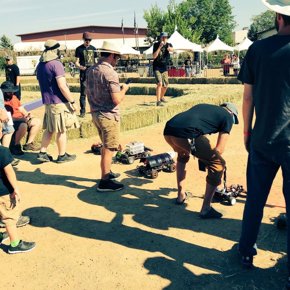 MakerIO's tweet photo. Shout out to our friends at Sparkfun for allowing the Digi-Key Team be a part of AVC. This is a great event. Check out the live stream at https://t.co/qs3m1FmxbE to catch all the action!

#digikey #makewithdigikey #sparkfun #sparkfunavc2018 https://t.co/wO7K7mJJWf