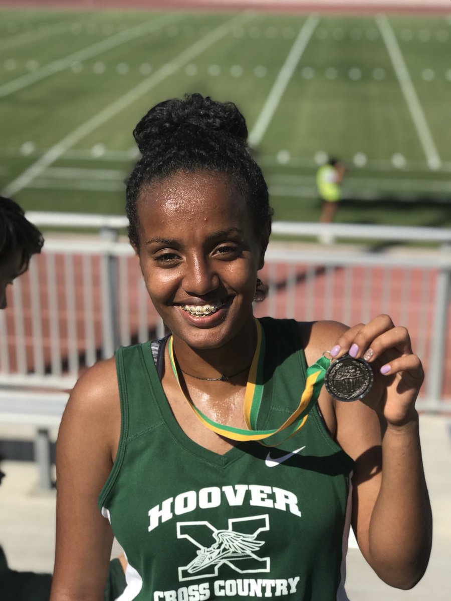 Yorkabel Gebrehewot with the 4th place finish in the SR Girls race!