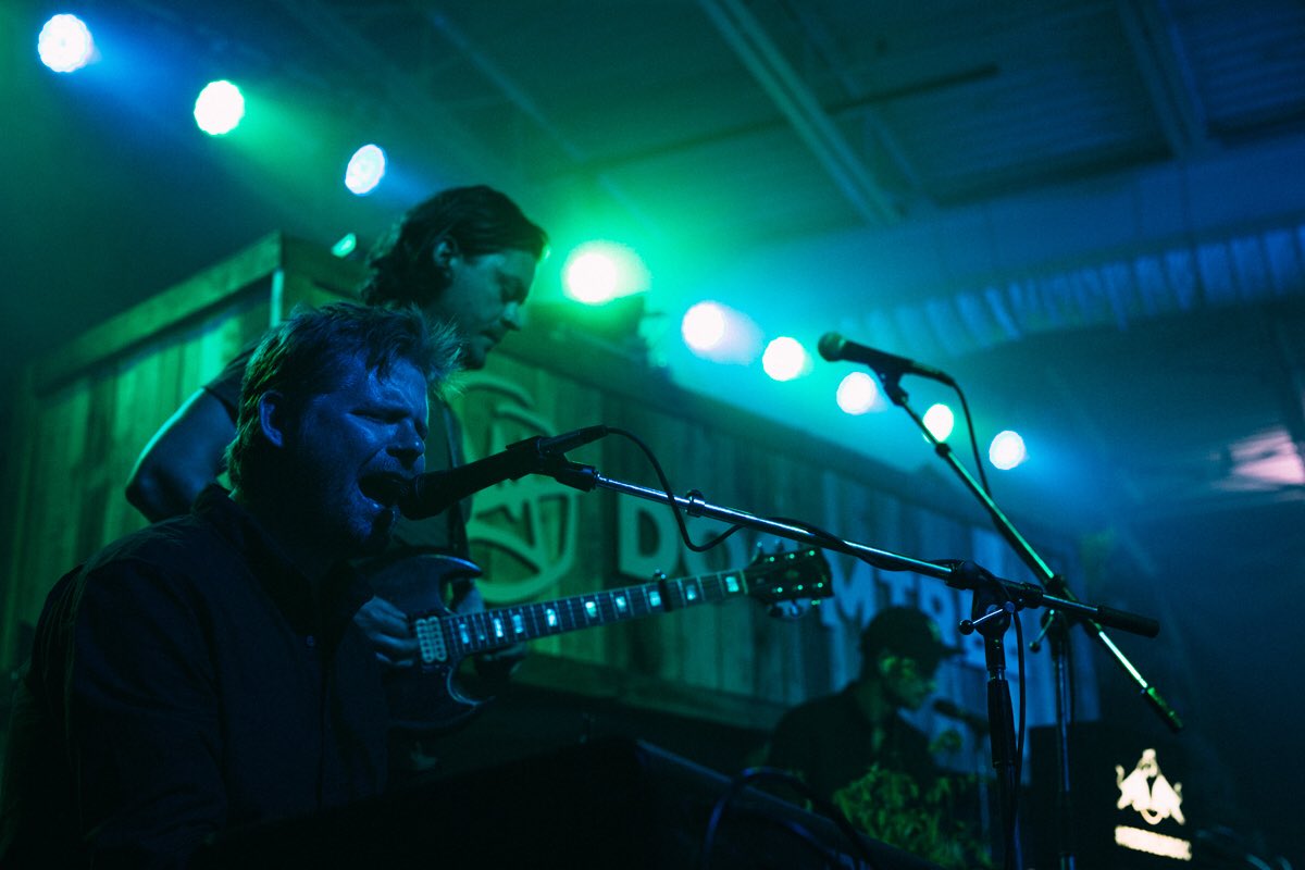 zpfphotography's tweet photo. Anyone who knows me knows I’m the biggest @aeroflynn fan so this was super exciting to me last night #doomtreeforest https://t.co/aVVJBUv3wI
