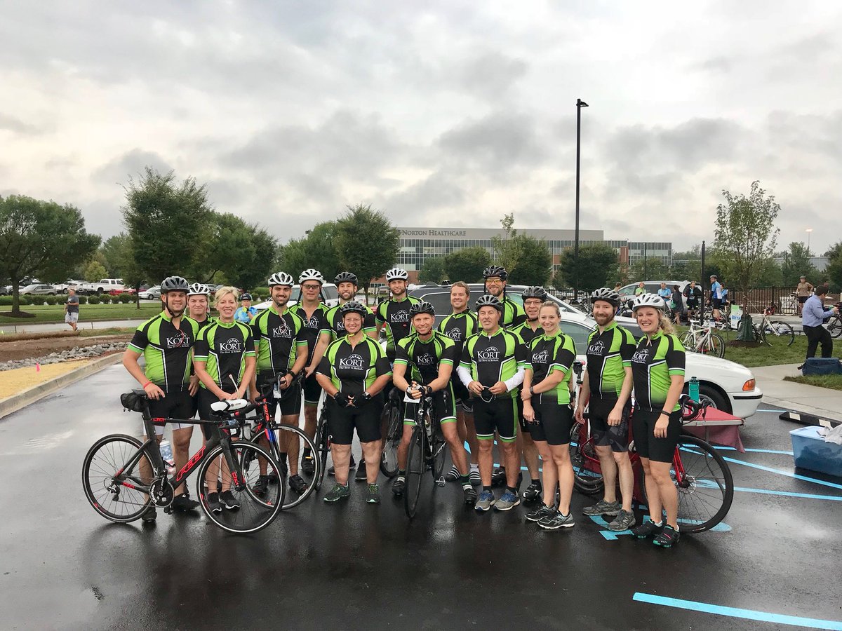 KORTPT's tweet photo. @KORTPT Team is having a wonderful Saturday morning participating @Norton_Health #BikeToBeatCancer KORT Clinicians are on-site performing #screenings &amp; #stretching exercises for #cyclists. https://t.co/2sDYzlj4oo
