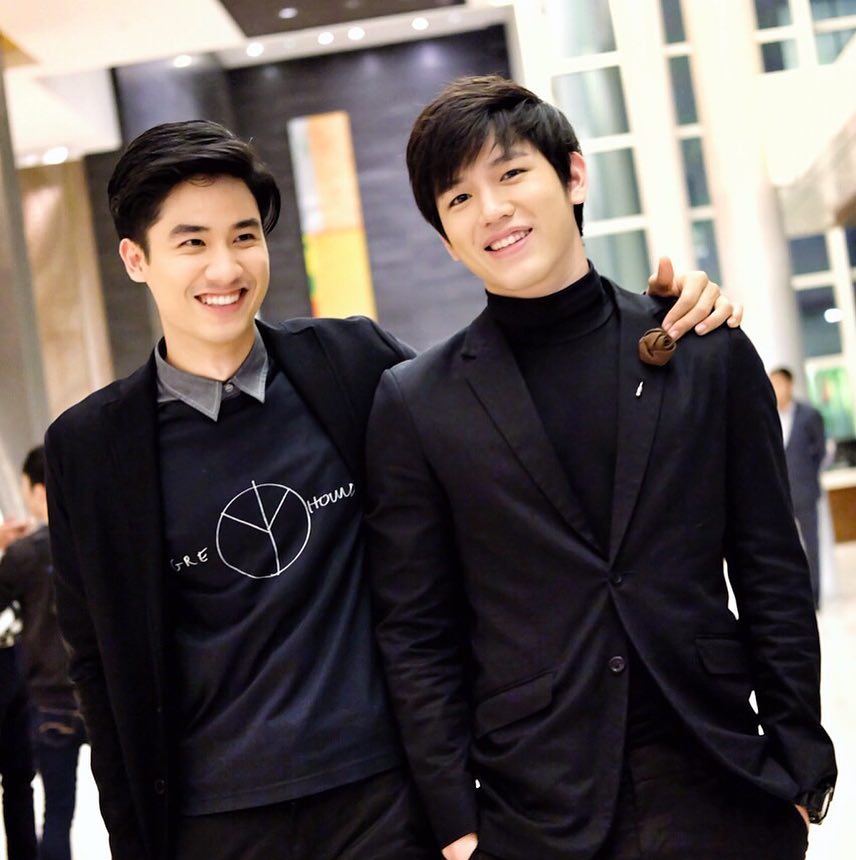 Throwback: TayNew Matching Pics Series newwiee (IG) 031516tawan_v (IG) 032716 #TayNew  #Tawan_V  #Newwiee  #Newwiee_TayTawan  #polca  #เตนิว  #โพก้า