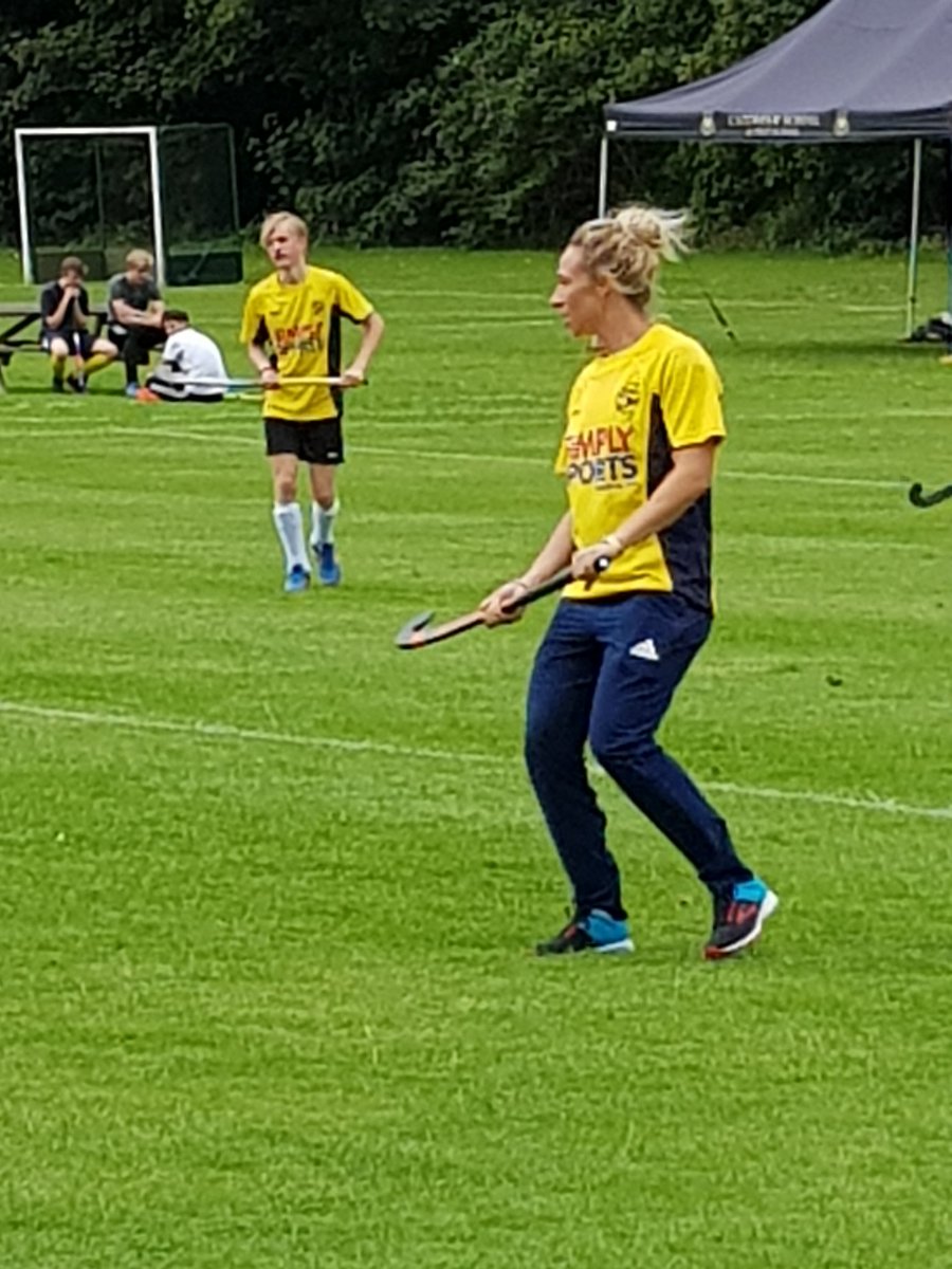 anna_treharne's tweet photo. Thanks so much to @stownsend7 for coming down to @KenleyHockey  50th birthday party and joining in all the celebrations! Even got her in a Kenley kit to make her debut on grass! Thanks Susie....you'd be welcome back anytime! #wheresthenewpitch #hockeyfamily https://t.co/wmjEzflzaz
