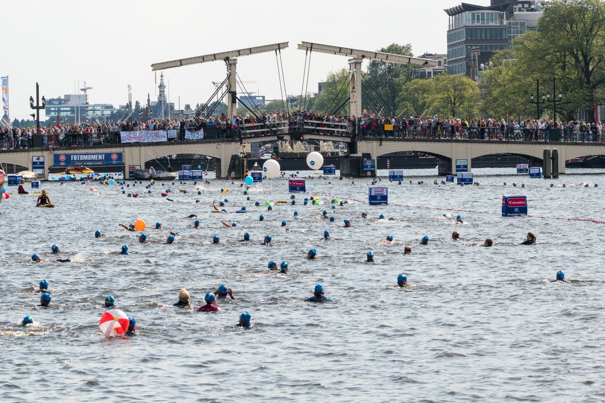 Deelnemers Amsterdam City Swim 2018 niet te water.

Helaas heeft het bestuur van de Amsterdam City Swim het besluit moeten nemen de 7e editie van de Amsterdam City Swim niet door te laten gaan. Voor meer informatie kijk op bit.ly/2wPyD31