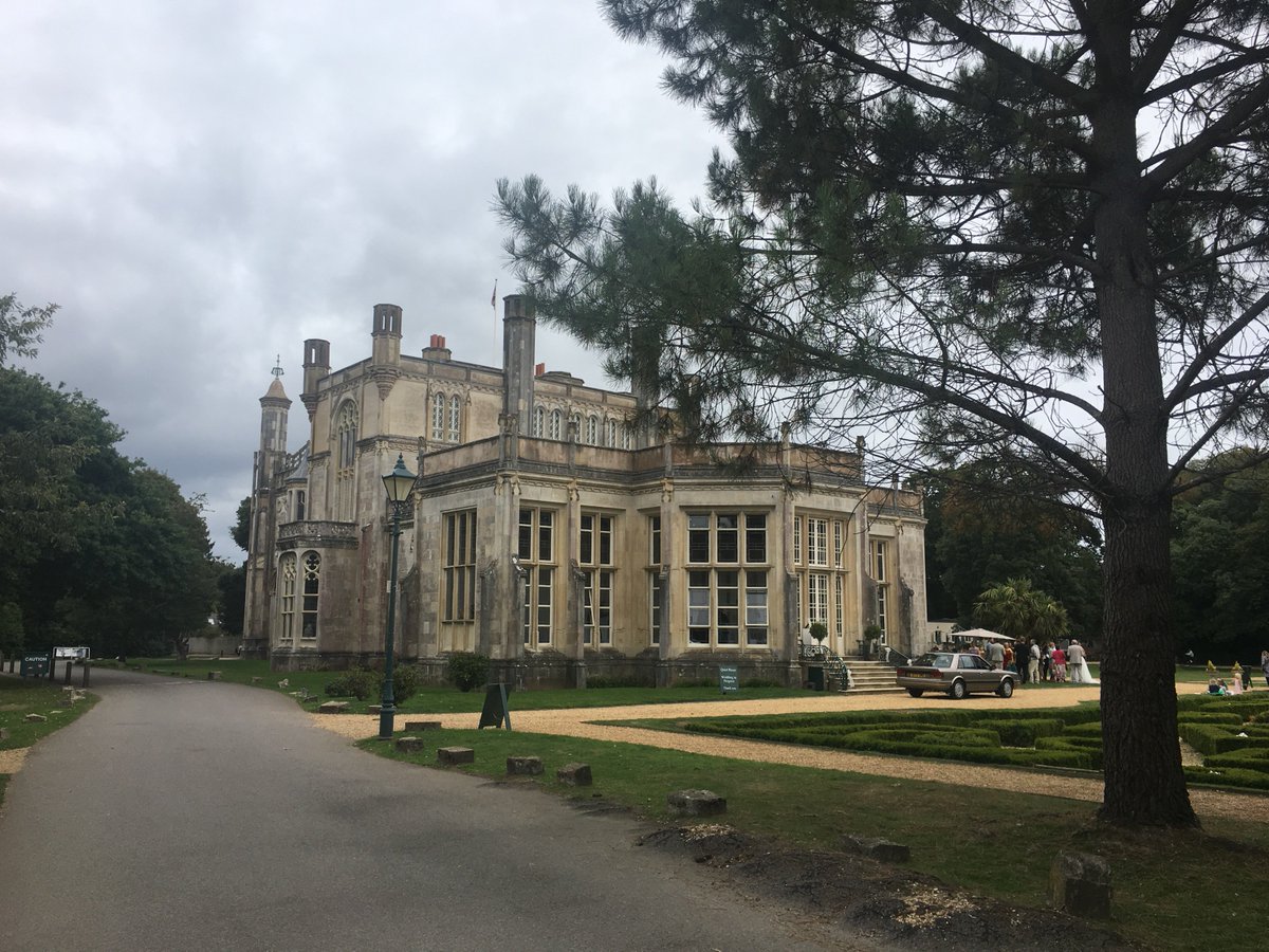 4stringsqtet's tweet photo. Today our string quartet played for the wedding of Sarah and Ben in the stunning setting of the Wintergardens at the Grade 1 Listed Highcliffe Castle @HighclffeC in Christchurch Dorset. An amazing #wedding in a fantastic wedding venue. https://t.co/LMYq2NF3zY