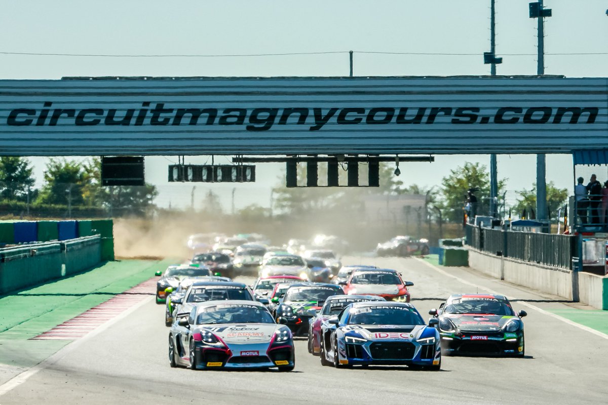 TeamRacingTech's tweet photo. Retour en photo sur la journée de samedi en @ffsa_gt GT - GT4 France au @MagnyCoursTrack .
#teamracingtechnology
📸 Patrick Hecq Photography https://t.co/zJGQc9MkXm