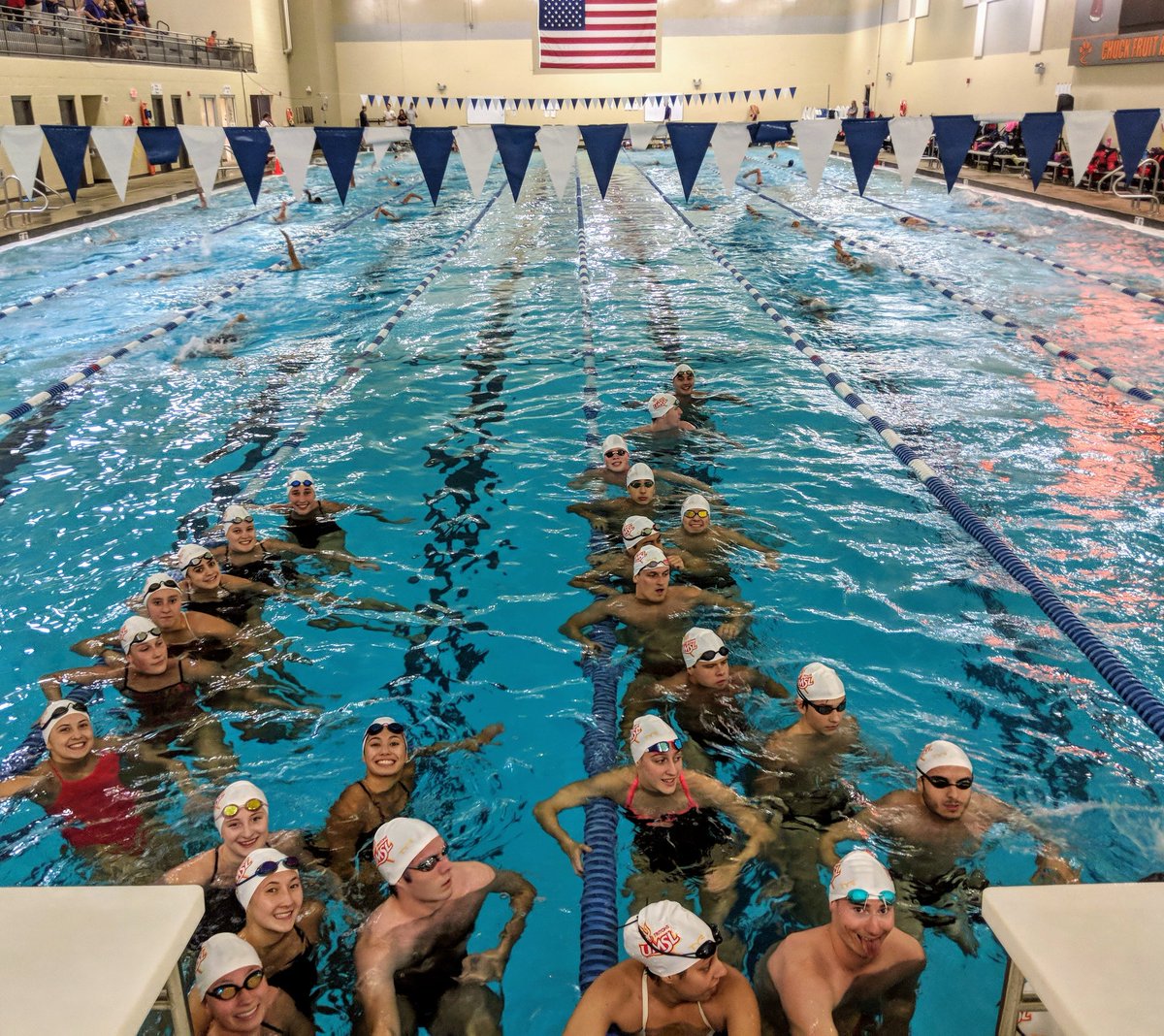 They Got Game! First meet of the season, #STLShowcase is underway! 🔱 #GoTritons <a href="/UMSLAthletics/">UMSL Athletics</a>