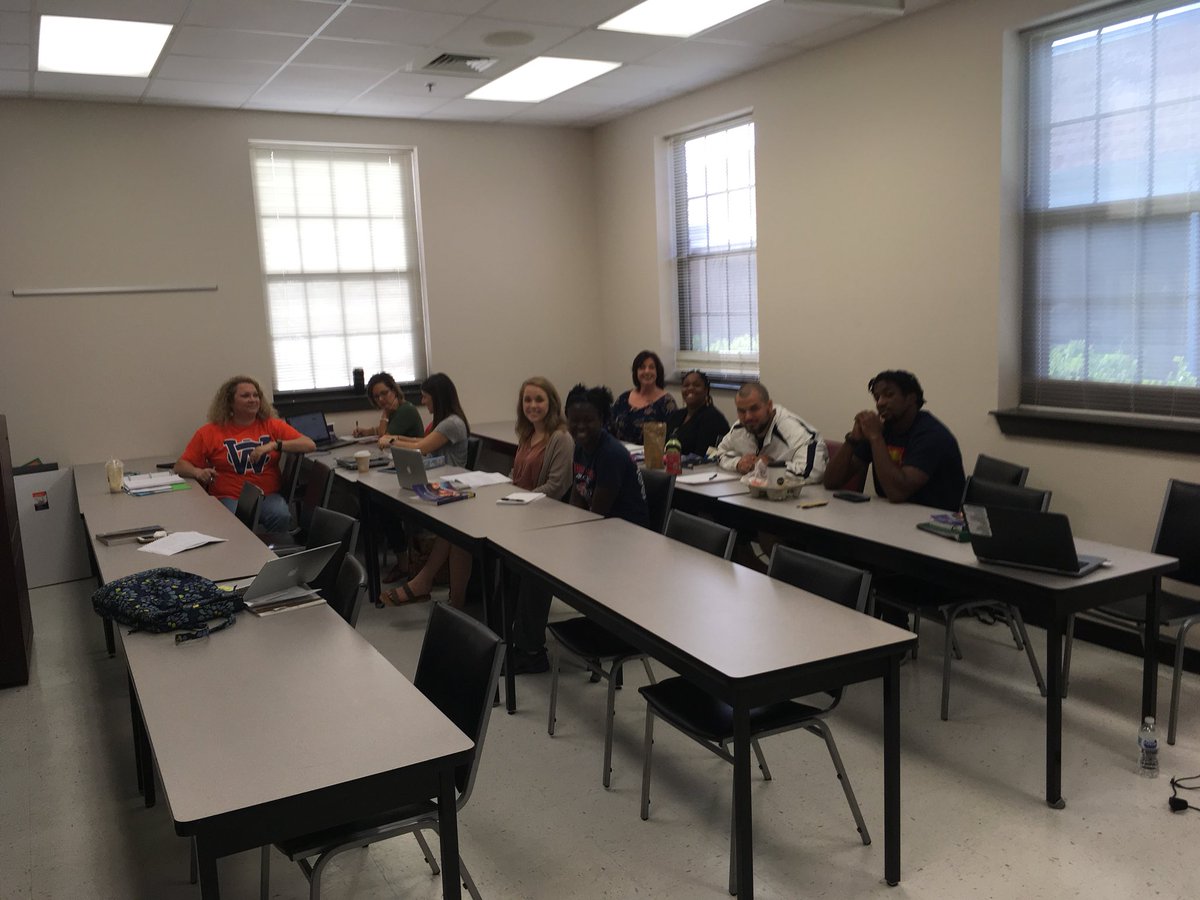 WCU_ED's tweet photo. 100 future leaders of our schools in Ed Leadership classes on Saturday! #LeadMs #CareyStrong @WmCareyU @MissDeptEd @MsMAMLE https://t.co/v0FWWU9Na7