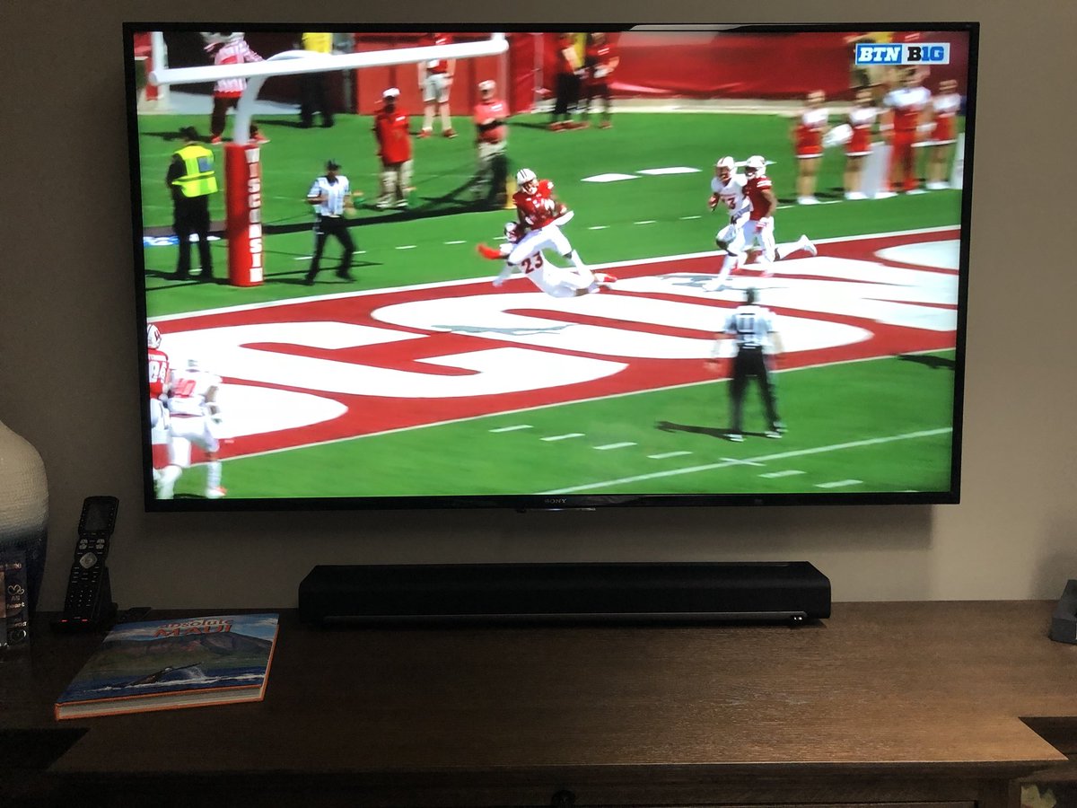 merrillwolf's tweet photo. My beloved @UWBadgers are on the @BigTenNetwork right now and this is what my watching partner is doing. He’s lucky he’s beautiful and amazing. #priceless #FirstAndTenWisconsin #Badgers https://t.co/4Bl35PwvmE