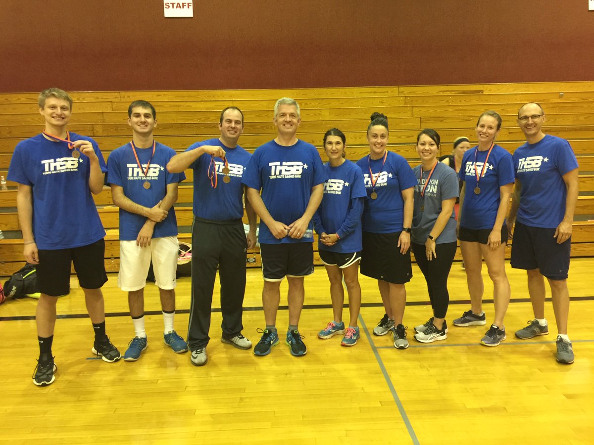 BradyHansel's tweet photo. Can't say enough about this 3rd Place #THSB team! We all work hard during the week for our customers and play hard on the weekend. #nicejobguys https://t.co/tlgTGH3Ybs