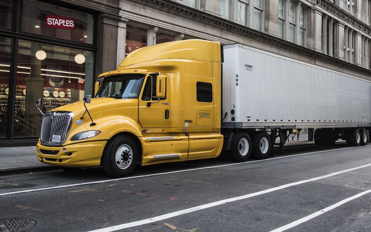 traceyroad's tweet image. #FMCSA Proposes Reformation of #CommercialTruck #DriverHours | Construction Equipment | buff.ly/2NBkqNp