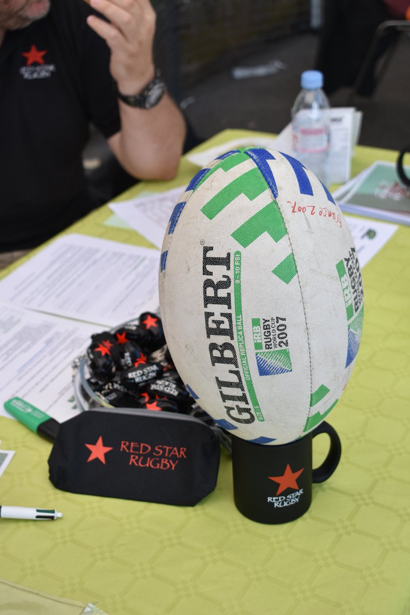 cyvincent04's tweet photo. différente activité on été montré au public qui sont venue voir et inscrire leur enfant a une activité sportive. https://t.co/XLwMh6v5xy