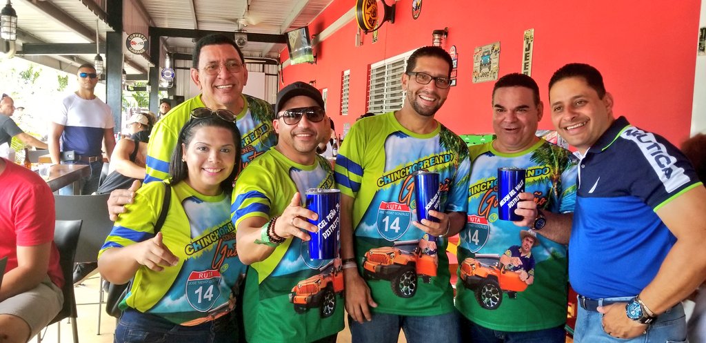 YashiraMLebron's tweet photo. Seguimos #chinchorreando @LlegoTuPapa Y la @CamaraConPR #VisionyProgreso https://t.co/NBoJMotwbs