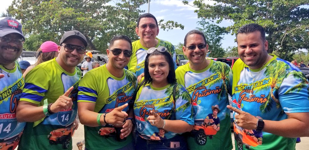 YashiraMLebron's tweet photo. Seguimos #chinchorreando @LlegoTuPapa Y la @CamaraConPR #VisionyProgreso https://t.co/NBoJMotwbs