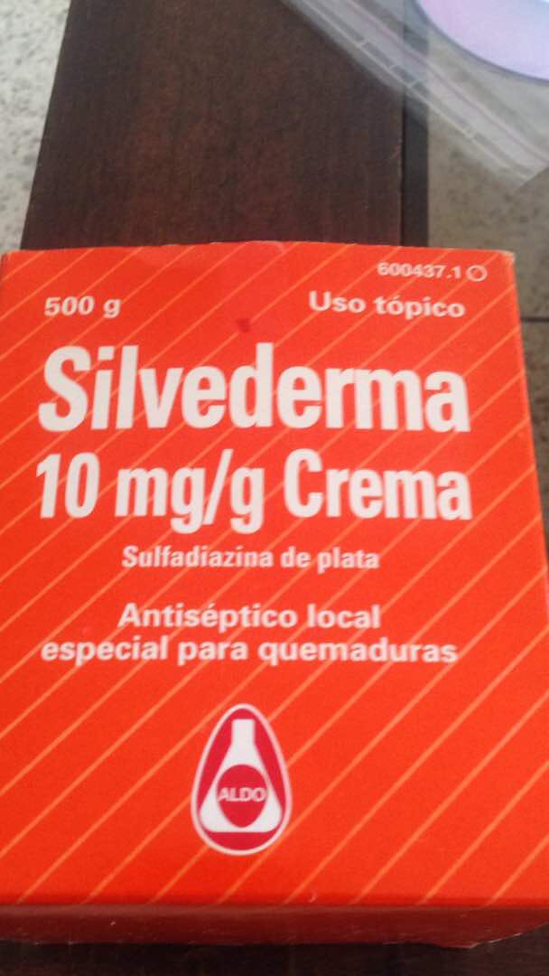 Alechacin76's tweet photo. Atropellaron a mi abuela esta mañana y estoy necesitando esto, les agradecería RT porfa. #Caracas https://t.co/ubhSc1w9kX