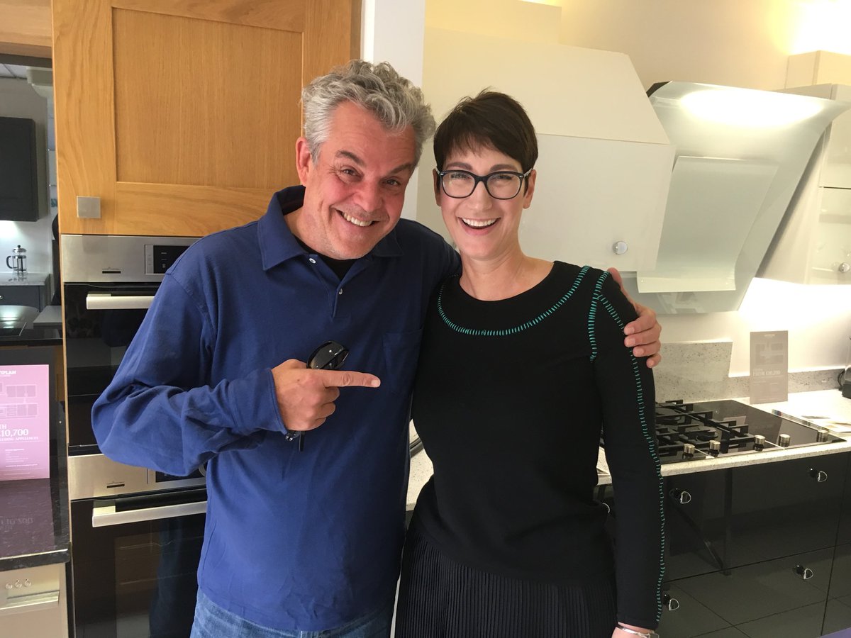 The ‘treat’ at work today! Happy days 😍 #dannyhuston #topbloke #theconstantgardener