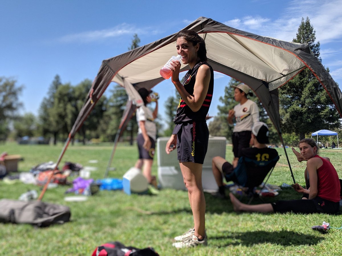 Blackbird Rookie Donnya "the Don" making it happen at NorCal Sectionals with wins over <a href="/Donuts_Ultimate/">Donuts Ultimate</a> (11-4), Delta Breeze (11-0) and @BuckwildUlti1 (11-3). Good games y'all.