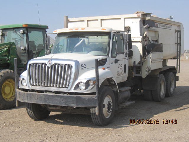 Perlichbros's tweet photo. VRP FARMS LTD. MACHINERY &amp; EQUIPMENT REDUCTION SALE!
Tuesday Sept 11, 2018 AT10:00 AM!
Located:At the home lot;  Iron Springs, AB,(NW 19-11-20 W4)  205065 Highway 25 Visit our website for sale listing! https://t.co/S9gtjpG3wr https://t.co/uQ2wi0wAB6