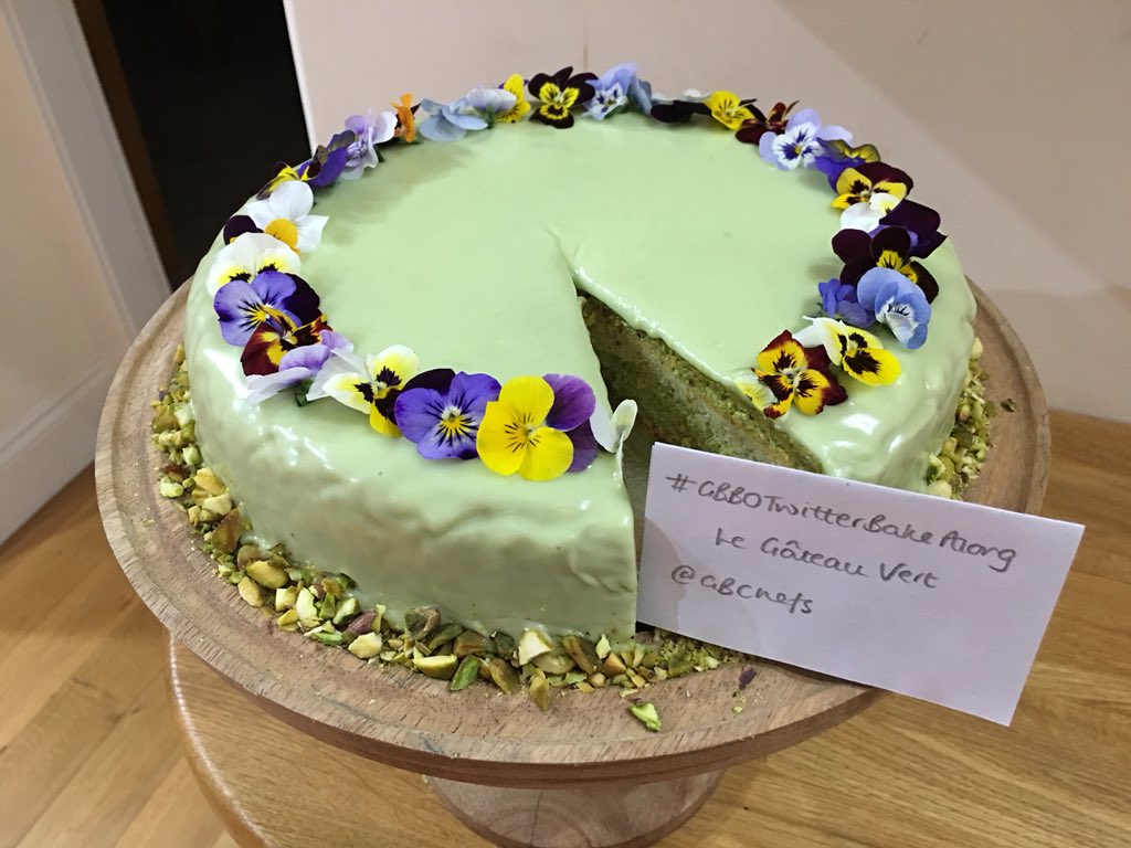 GloverlyCupcake's tweet photo. Cake week... Le Gateau Vert! #GbboTwitterBakeAlong @gbchefs @Rob_C_Allen @thebakingnanna1 https://t.co/cQMjM3B4bv