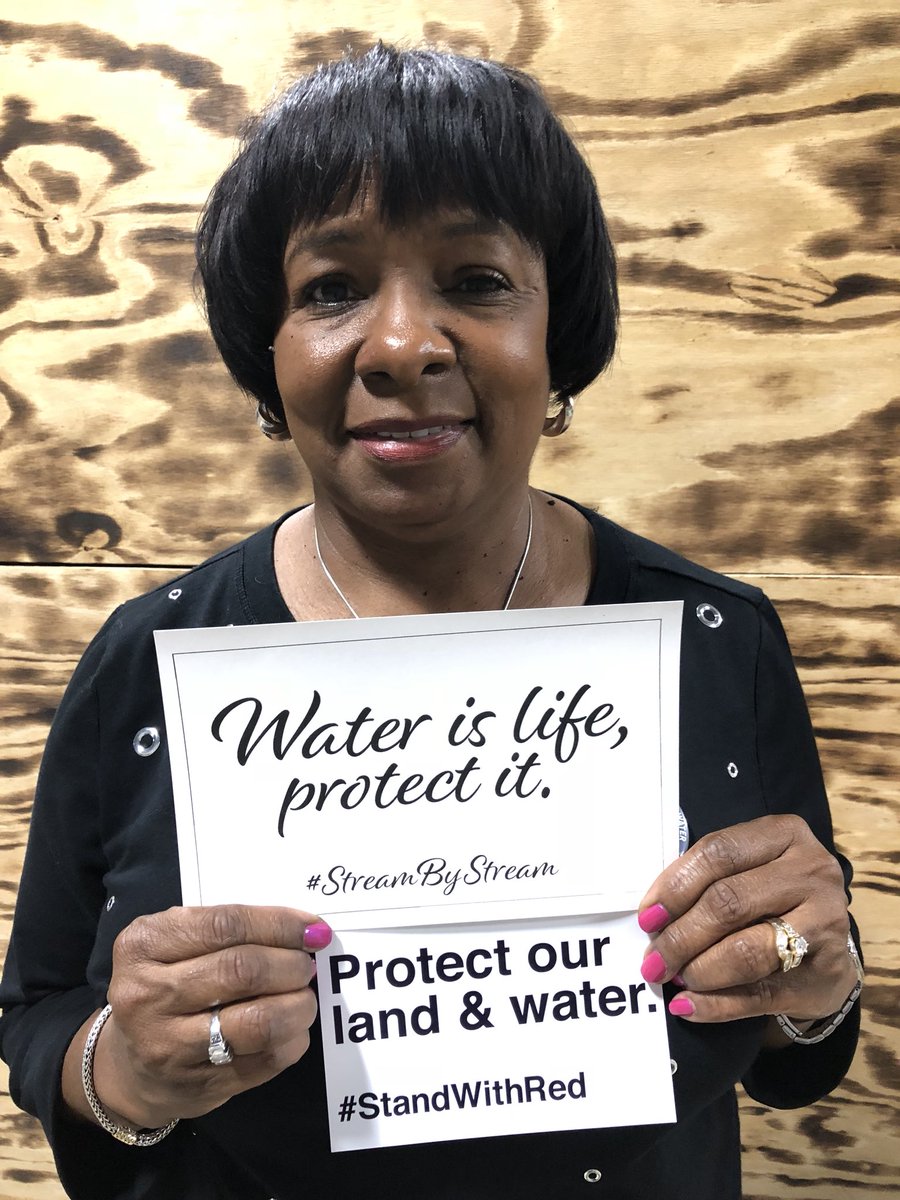 VAStandsUp's tweet photo. .@GovernorVA Virginians don’t want pipelines! Protect our Land, Water, and Air! We #StandWithUnionHill #StandWithRed #StandWithEmily #NoMVP #NoACP #streambystream #VAgov cc: @LGJustinFairfax @MarkHerringVA https://t.co/pURxo4inrJ