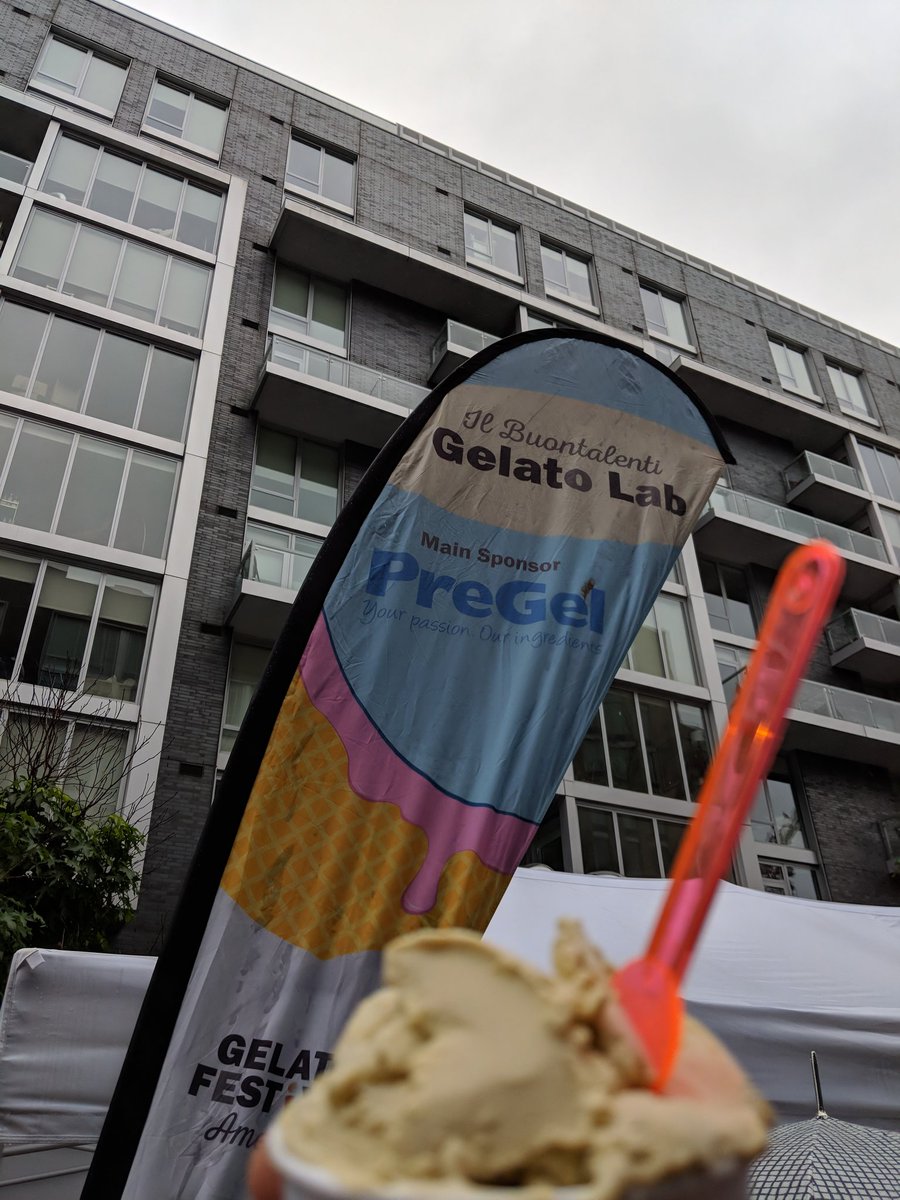 Large scale graph processing is a huge hit at the DC Gelato Festival! #Graphs #gelato #networkscience