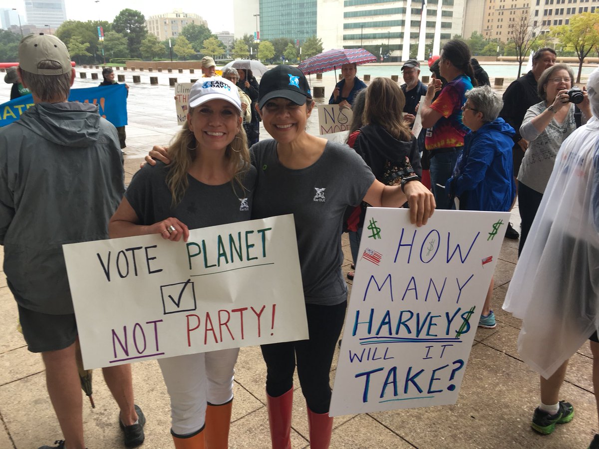 Join EarthX to tell the Dallas Mayor, other mayors and local officials and leaders, that we want Climate Action Now! #Dallas #Earthadvocates #climatechange