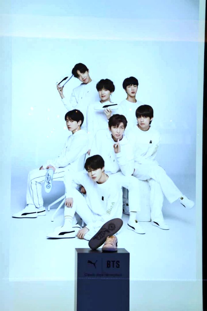 3Jdancer's tweet photo. BTS PUMA! ⚡ Promote day! 
#PUMABts
#KLCCMalaysia
@BTSMalaysia
@BTS_twt 
@pumakorea 
@PUMA https://t.co/rrUb6dpIpQ