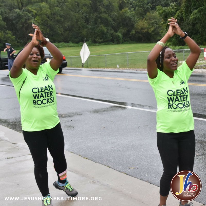 JesusHouseBalt's tweet photo. The TEAM! 💧 
-  -  - 
Awesome job by our 2018 team!
* * *
#WalkforWells 💦
---
#JHBwalkforwells #5k #run 
#cleanwater #jhb
#wfws #walkforwells #waterforlife 
#touchinglives #jhbhope
#walkforwater
@jhbhope https://t.co/TShqHomjaI