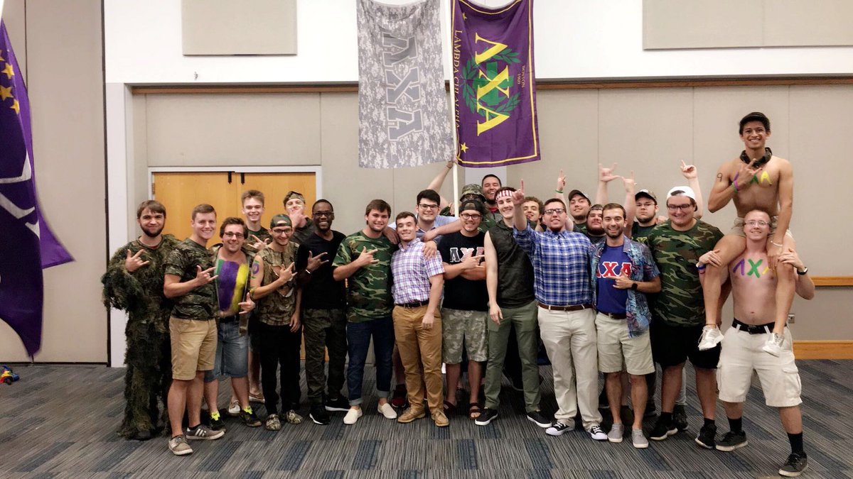 lambdachi_usi's tweet photo. Happy Bid Day! Congratulations to all who accepted bids and found their own lifelong brotherhood! https://t.co/wtruNSvdTp