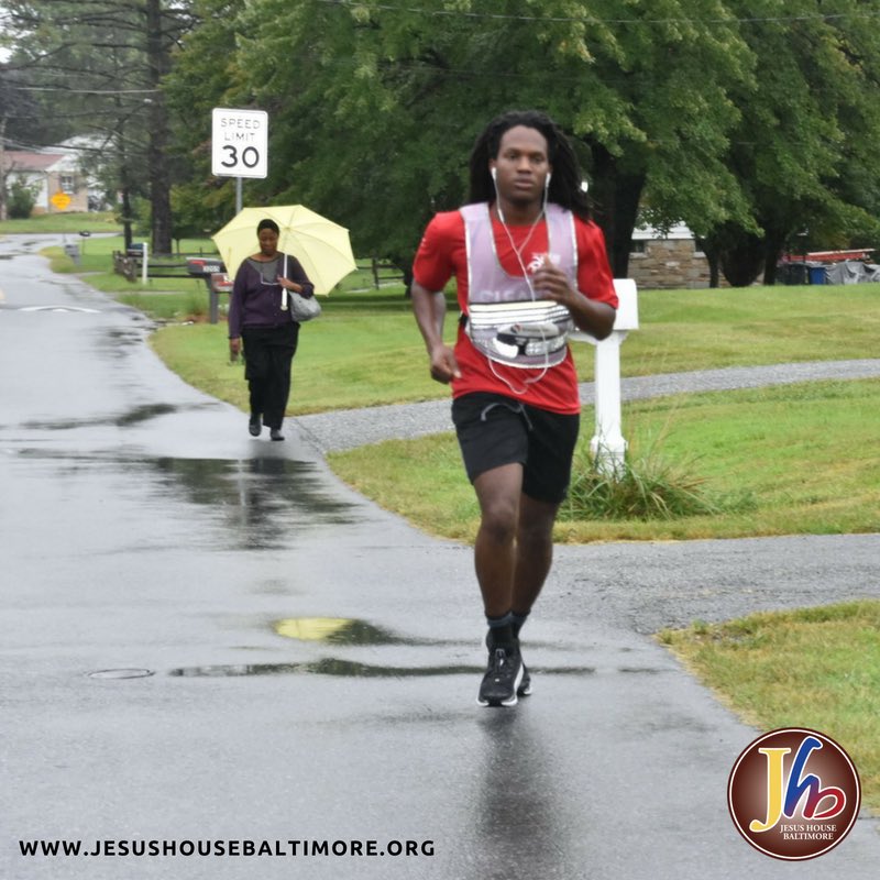 JesusHouseBalt's tweet photo. We ran so they can drink!
#walkforwells #walkforcharity https://t.co/xlj5TMHJ0B