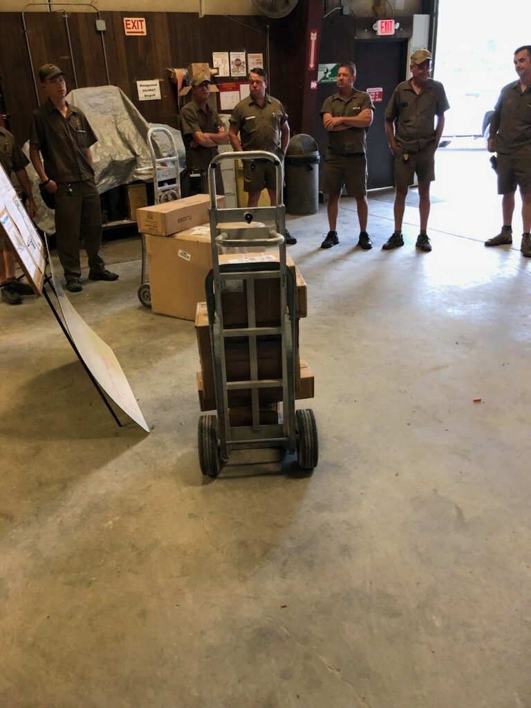 Why is it important to load carry aid correctly? Let your carry aid do the heavy lifting. #cpcdsafety @scotthepler3 <a href="/ADStreit/">Anthony Streit</a> <a href="/jrindafernshaw/">Fern Shaw</a>