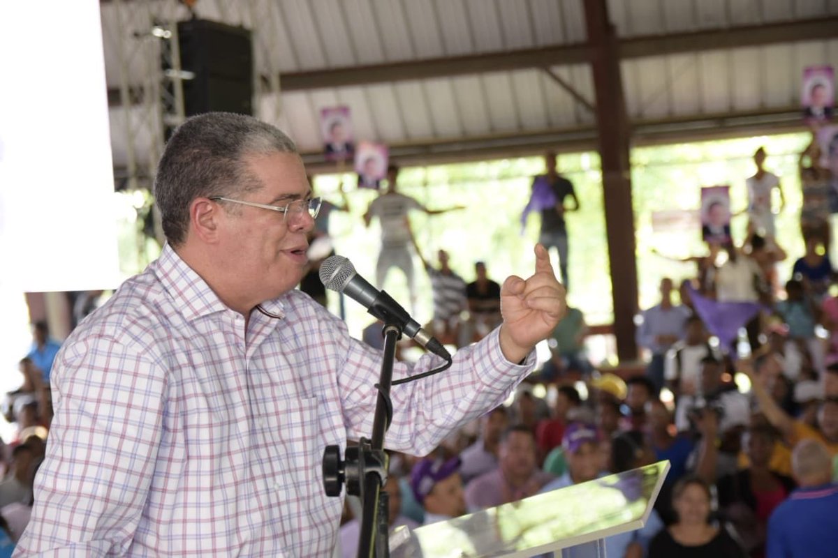 Es tiempo de CONTINUIDAD y CAMBIO para seguir avanzando.

 ¡Somos el cambio positivo hacia el 2020! 

#SDNSigueConAmarante

[Santo Domingo Norte revienta el Salón Multiusos de Sabana Perdida con AMARANTE]